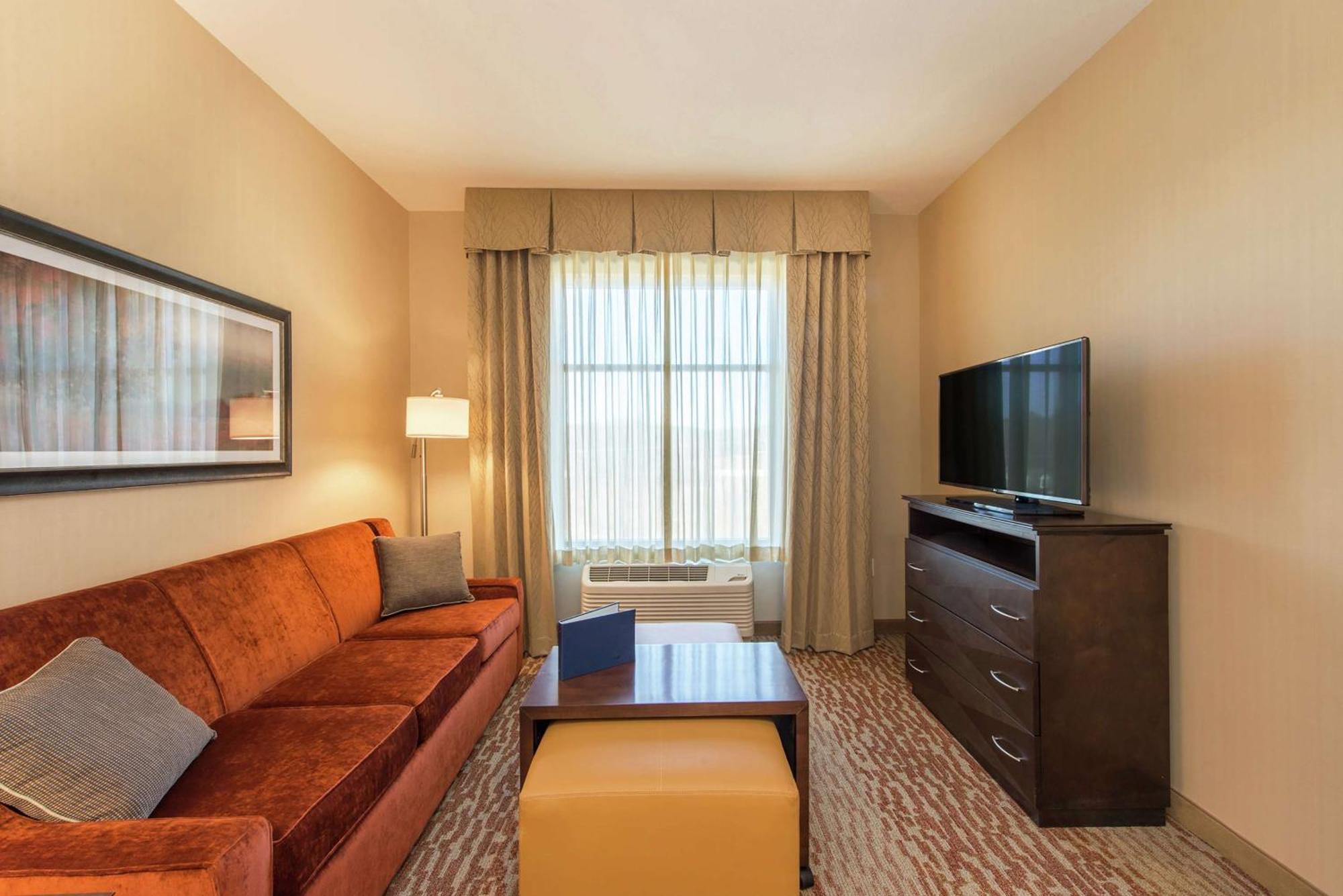 Homewood Suites By Hilton Boston Marlborough Berlin Exterior photo